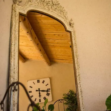 Holiday home Du Batadou - De Charme En Provence Visan