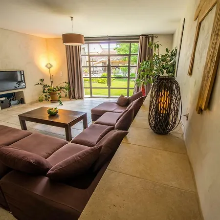 Du Batadou - De Charme En Provence Holiday home *